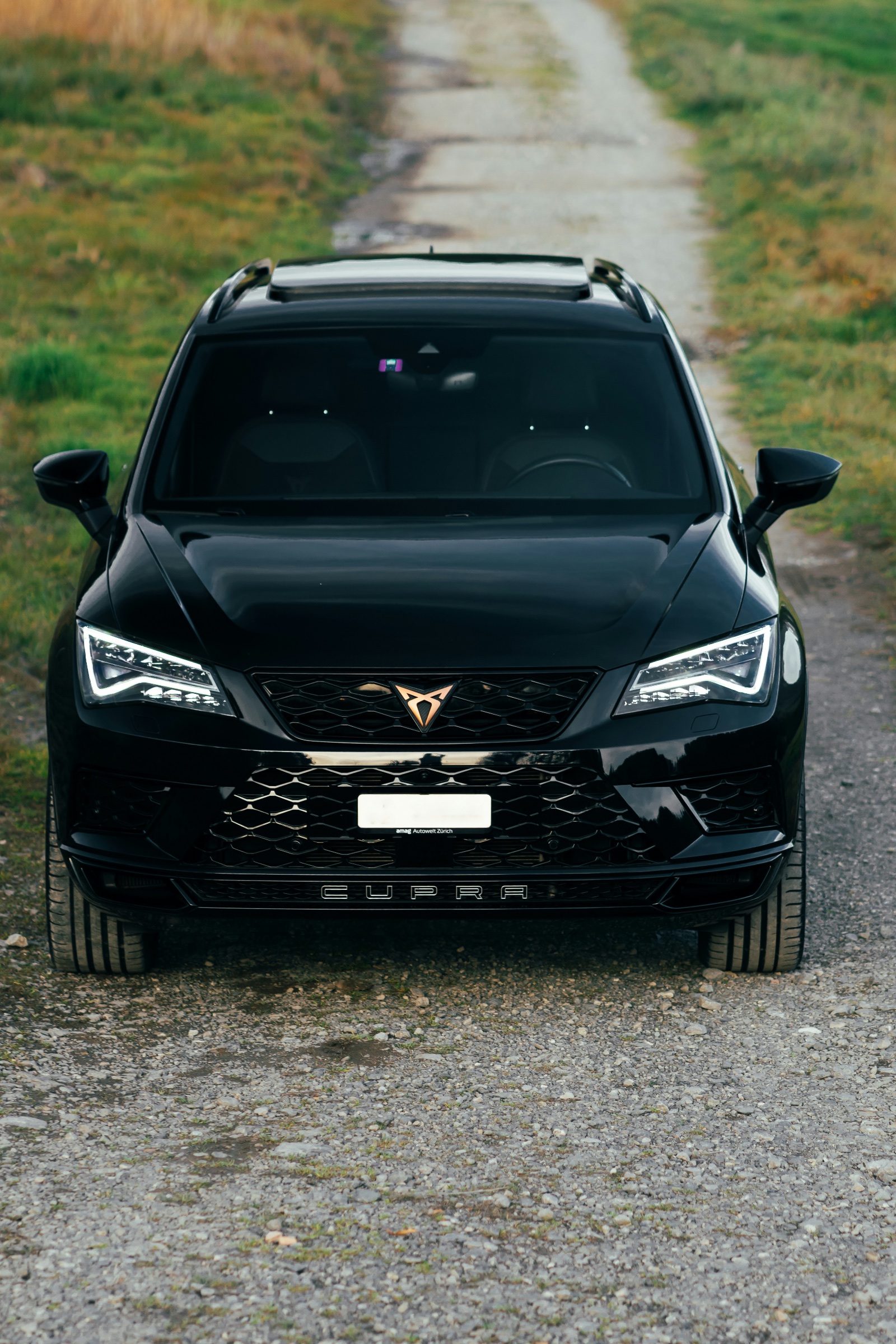 Llamada a revisión en Seat Ateca y Tarraco por un tornillo de la dirección